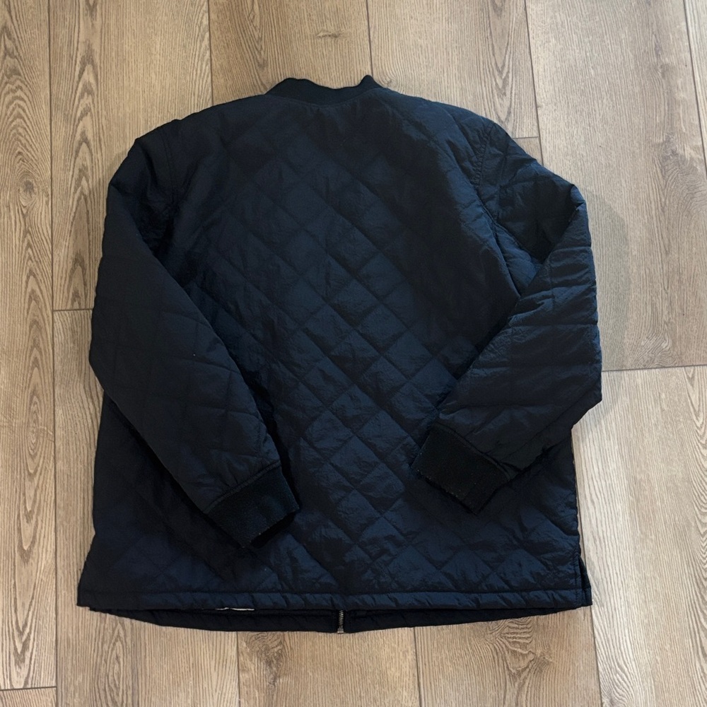 Levi's Black Quilted + Lined Bomber Jacket. Women XL. Like new condition. Sharp! - Picture 6 of 10